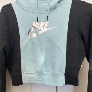 Nike Pullover